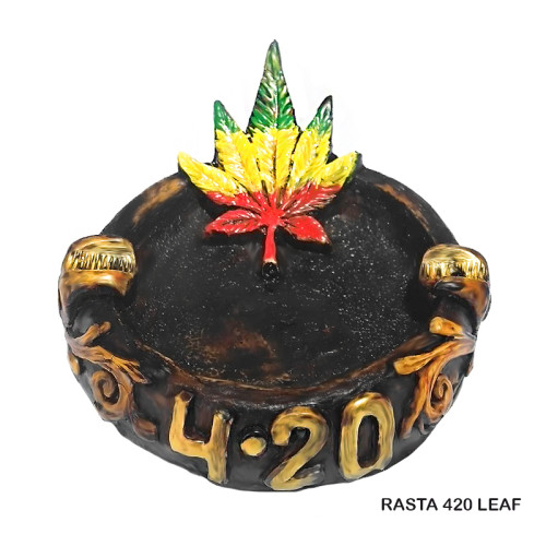 HAND CRAFTED ASHTRAY 1CT